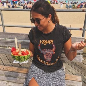 Meet your Posher, Dena